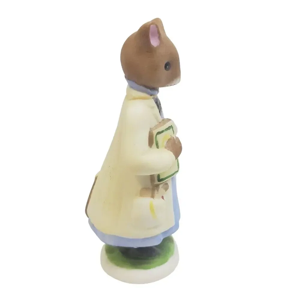 Franklin Mint Letitia Plum Woodmouse Family Figure Adult's 3.4
